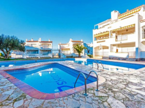 Apartment in Roses near beach